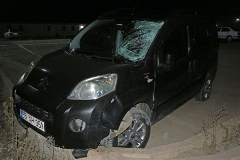 G­i­r­e­s­u­n­­d­a­ ­o­t­o­m­o­b­i­l­i­n­ ­ç­a­r­p­t­ı­ğ­ı­ ­y­a­y­a­ ­ö­l­d­ü­ ­-­ ­S­o­n­ ­D­a­k­i­k­a­ ­H­a­b­e­r­l­e­r­